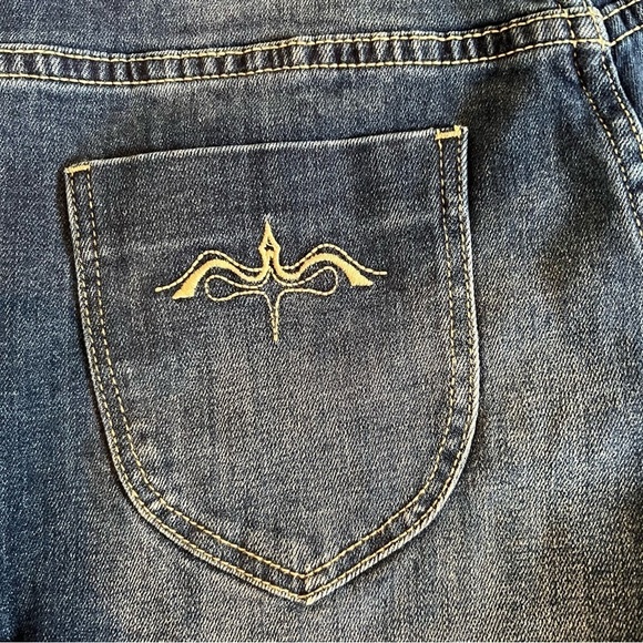 One Teaspoon Jean Shorts - Picture 5 of 14
